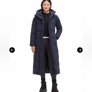 SOLD Canada goose Alliston Parka